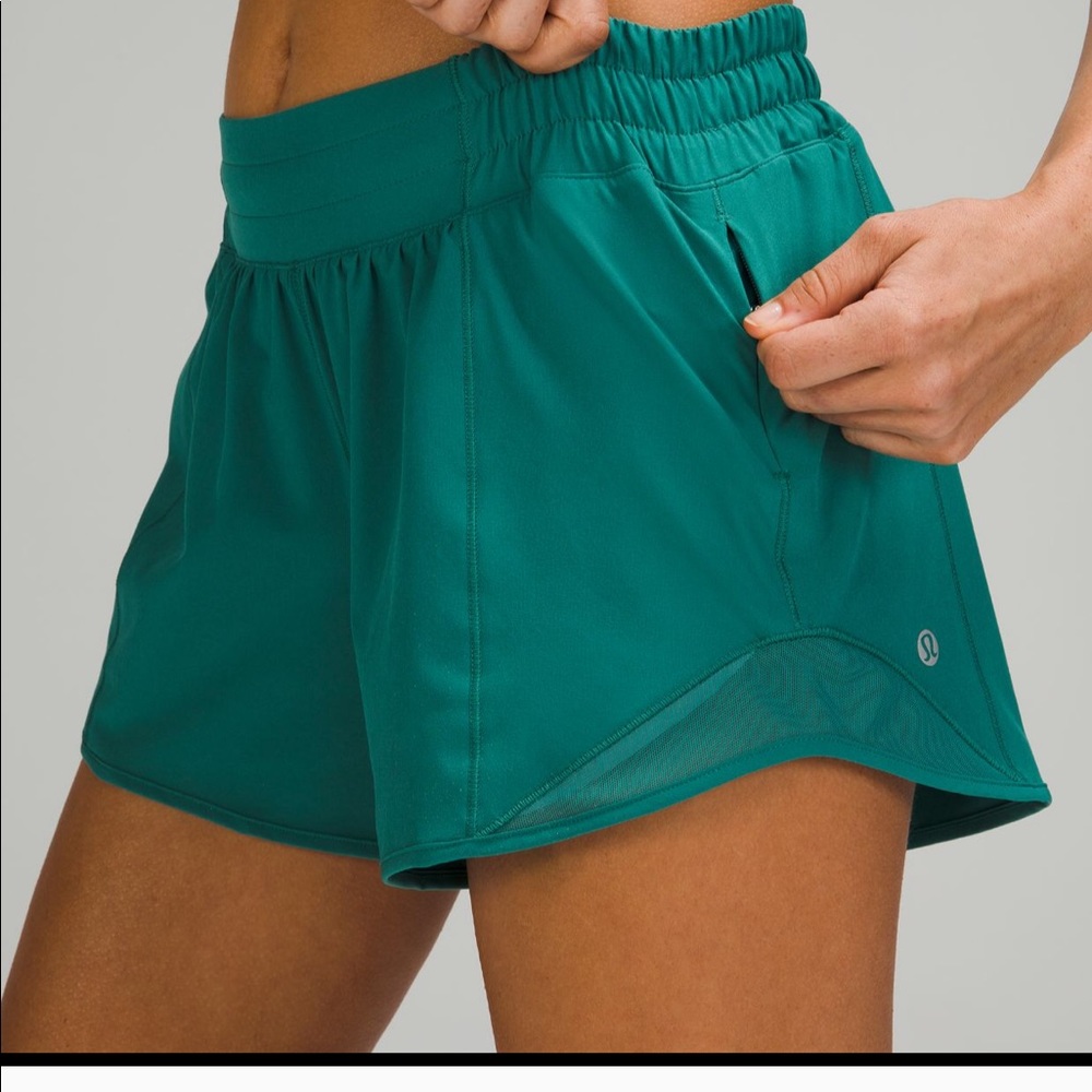 Lululemon hotty hot shorts